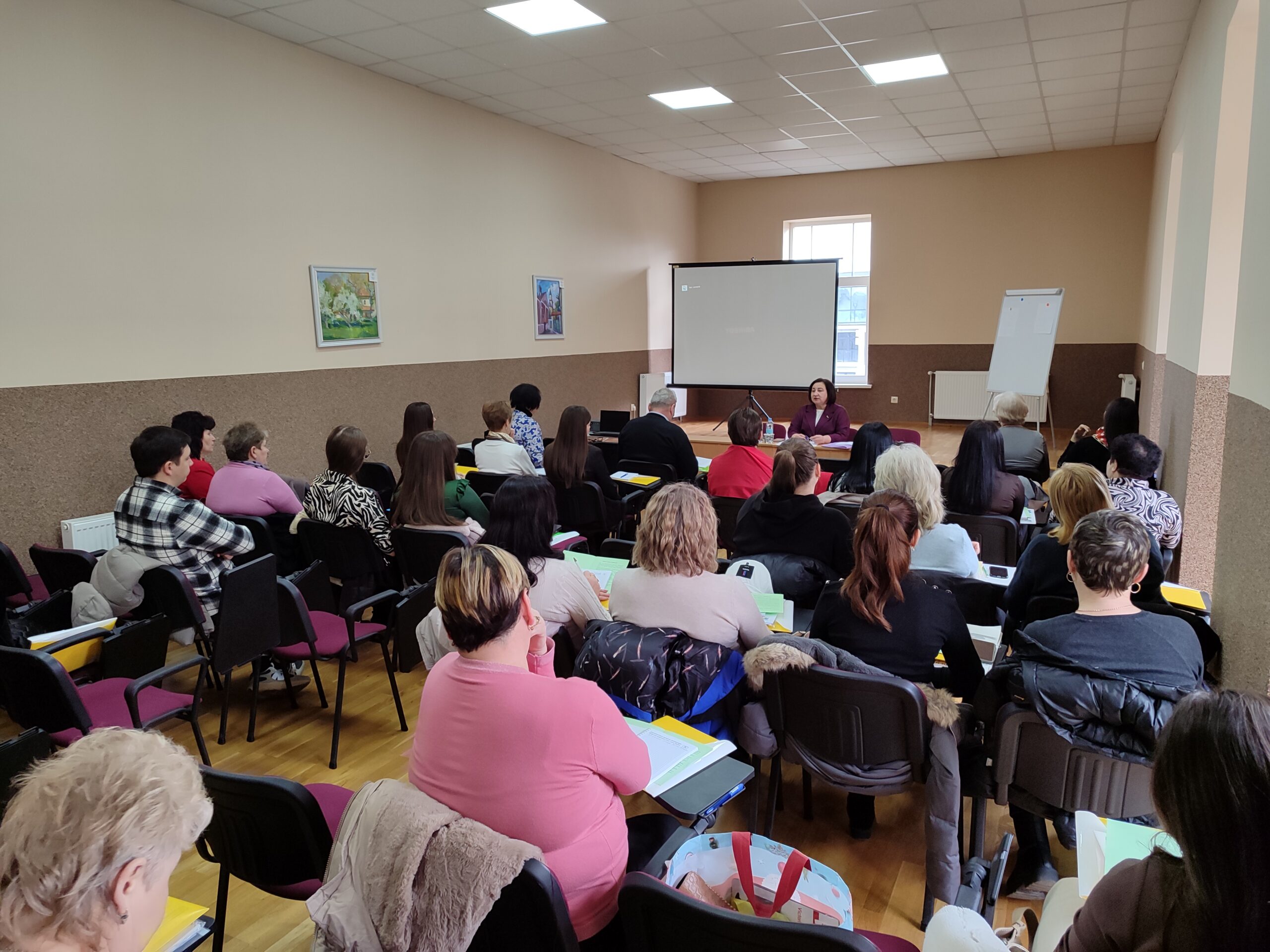 You are currently viewing Четвертий етап профспілкового навчання для  освітян пройшов у Берегові