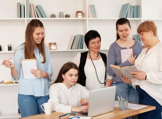 You are currently viewing Жінки становлять понад 83% українських учителів